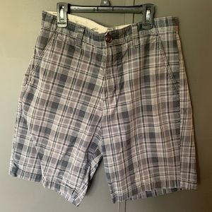 Eddie Bauer Chino Plaid Short 30 Waist